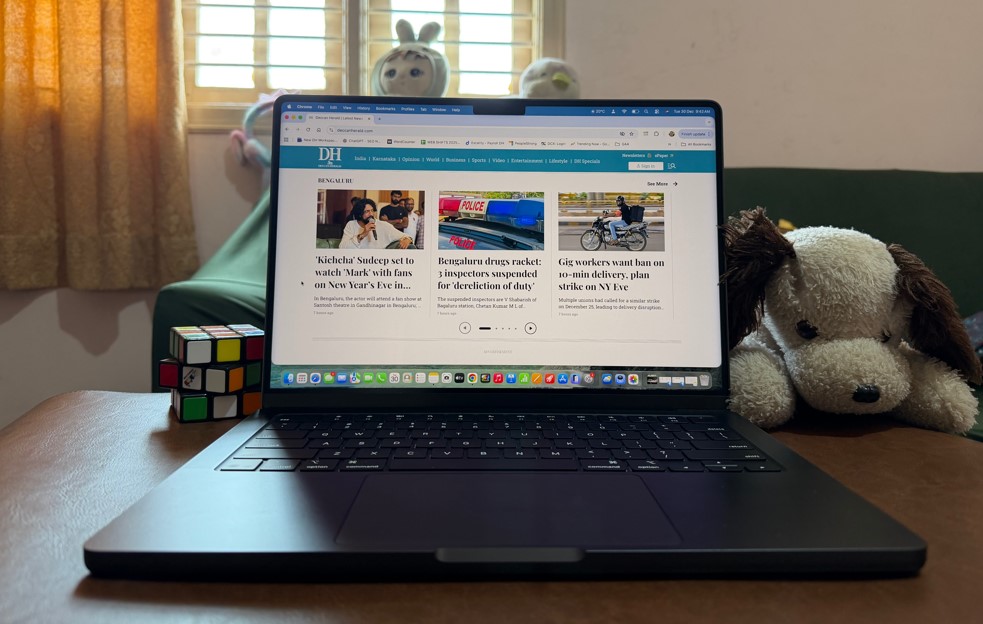 Apple MacBook Pro M5.