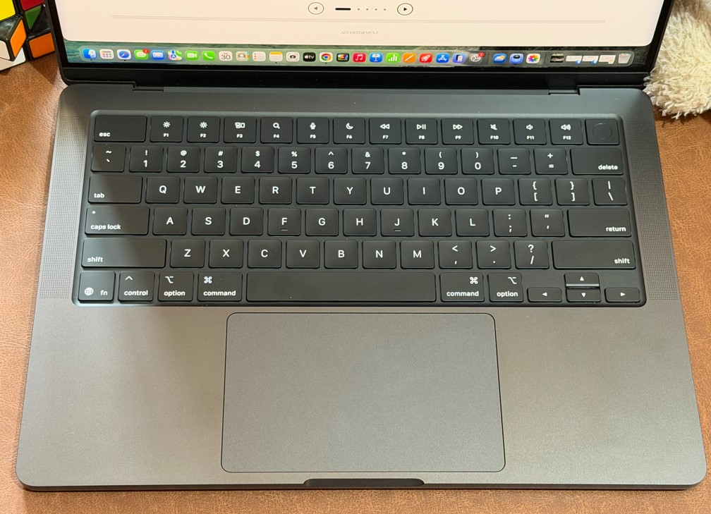 Apple MacBook Pro M5's MagicKeyboard.