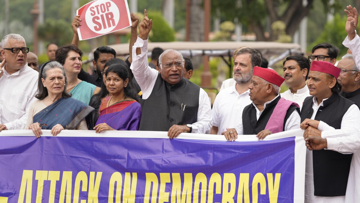 As parties appear to be drifting apart in states, I.N.D.I.A. bloc may face challenges from within in 2026