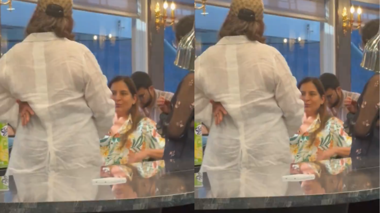 Watch: Kolkata-born techie calls out group of women singing Bollywood songs in public lounge of Vietnam cruise