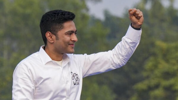 Abhishek dubs CEC 'Vanish Kumar' over voter deletions, terms BJP MPs 'snakes'