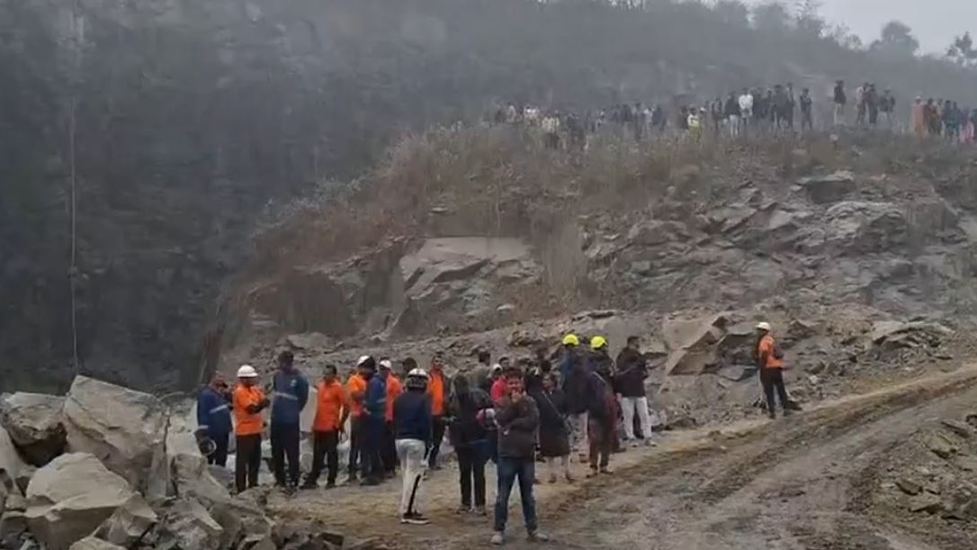 Two killed in rock collapse in unauthorised stone quarry in Odisha's Dhenkanal