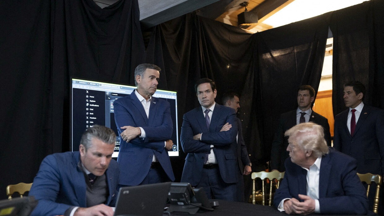 Trump says US oil companies will spend billions in Venezuela