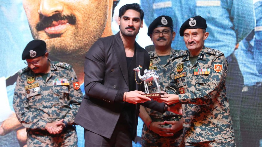 <div class="paragraphs"><p>Credit: T-Series</p></div>