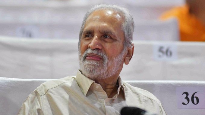 'Giant of Indian sports': Top administrators mourn Suresh Kalmadi's death