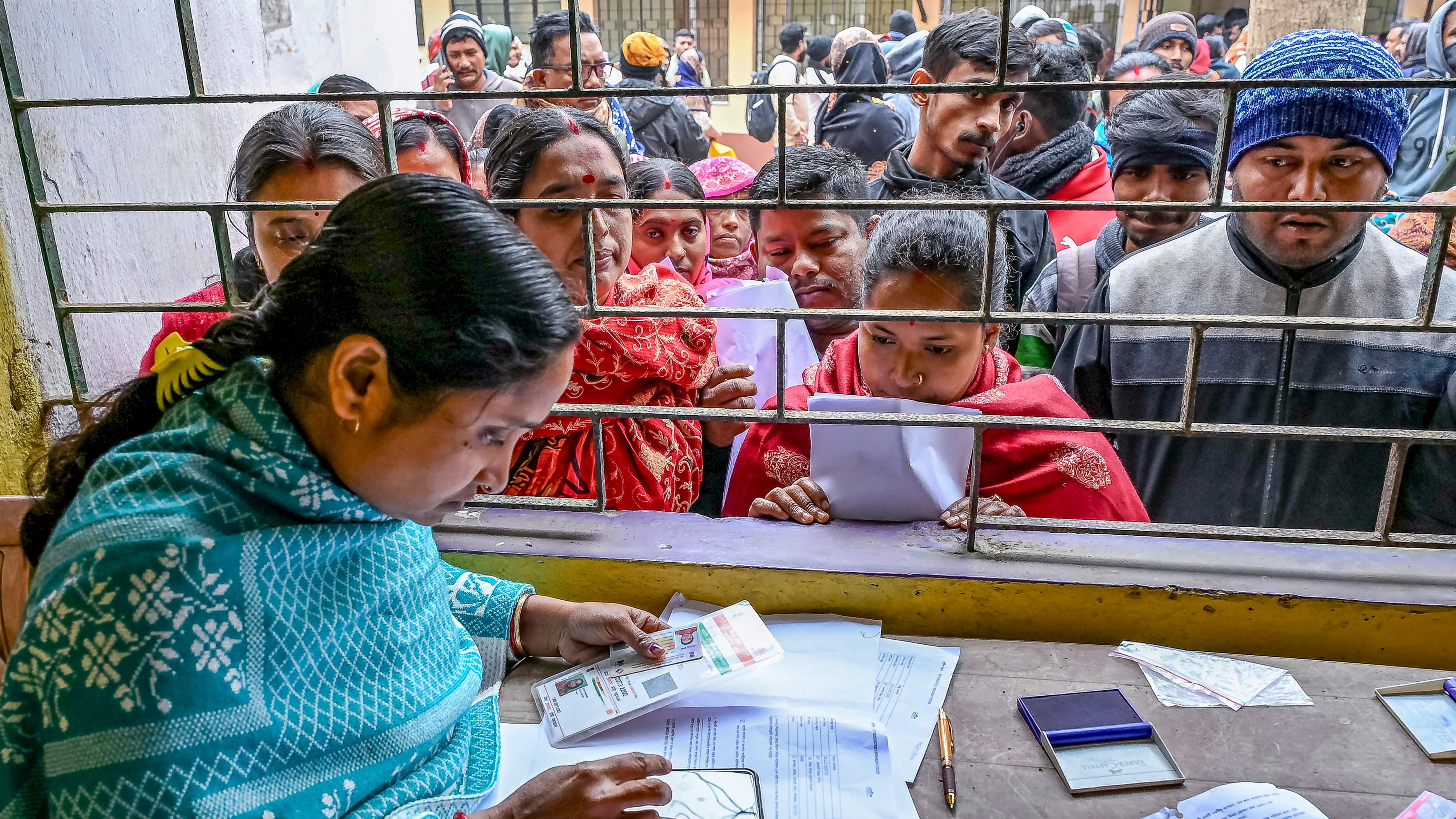 UP SIR: 2.89 Crore Voters Removed: 12.55 cr of 15.44 cr voters retained