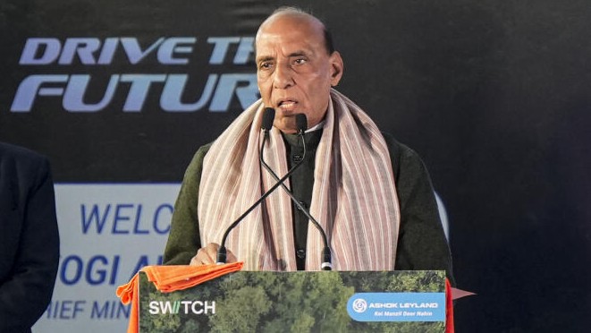 உத்தரபிரதேச பாதுகாப்பு வழித்தட முனைகளில் ரூ.34,000 கோடிக்கும் அதிகமான முதலீடு செய்யப்பட்டுள்ளது: ராஜ்நாத் சிங்