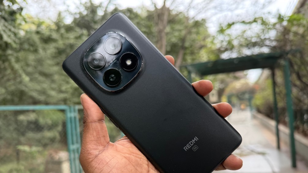 Redmi Note 15 Review: Elegant design, AMOLED display upgrade and more