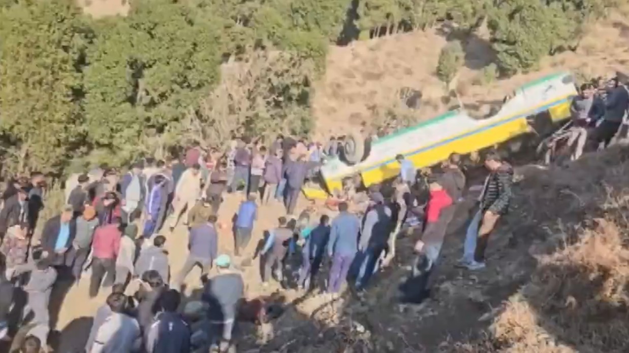 14 killed as bus falls into gorge in Himachal's Sirmaur; PM announces ex-gratia for victims