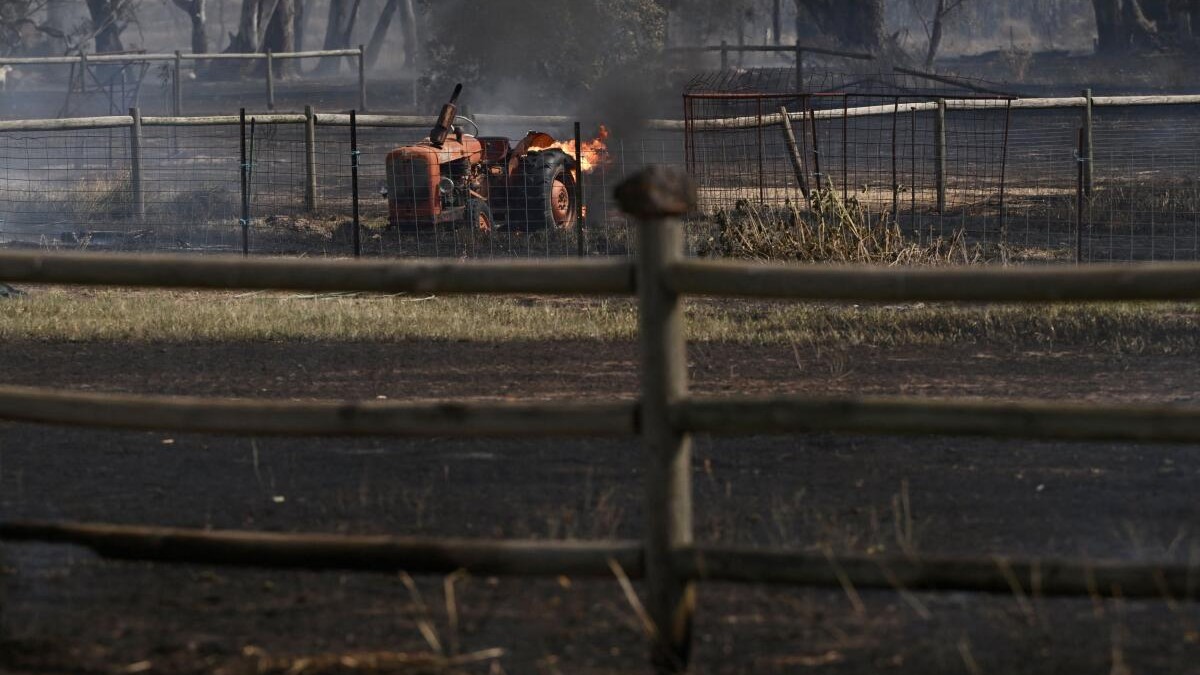 Human remains found amid Australia bushfires: Police