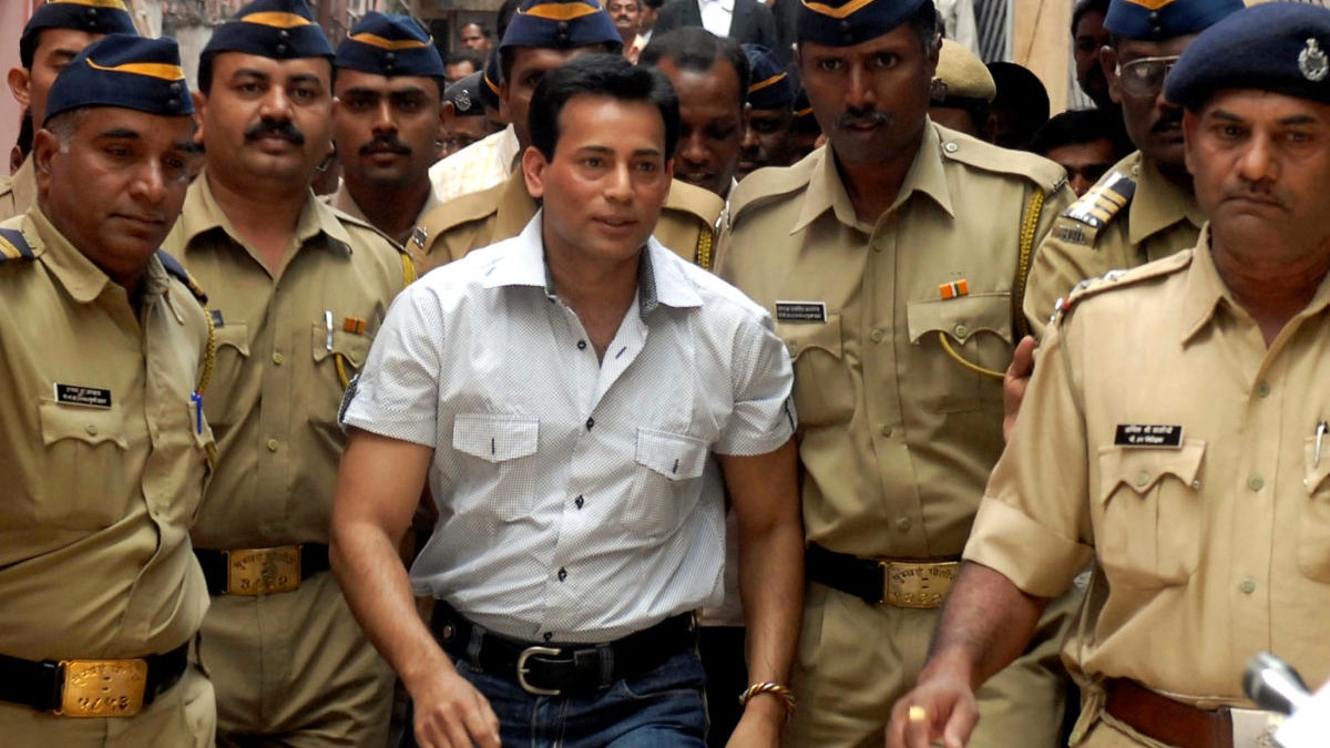 'When arrested in 2005, how did he complete 25-yr jail term,' SC's poser to extradited gangster 