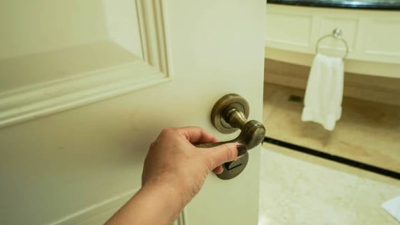 Udaipur 5-star hotel fined Rs 10 lakh after staff caught 'peeping' through washroom door