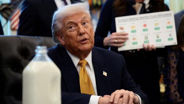 US imposes sanctions on Iran over crackdown on protesters