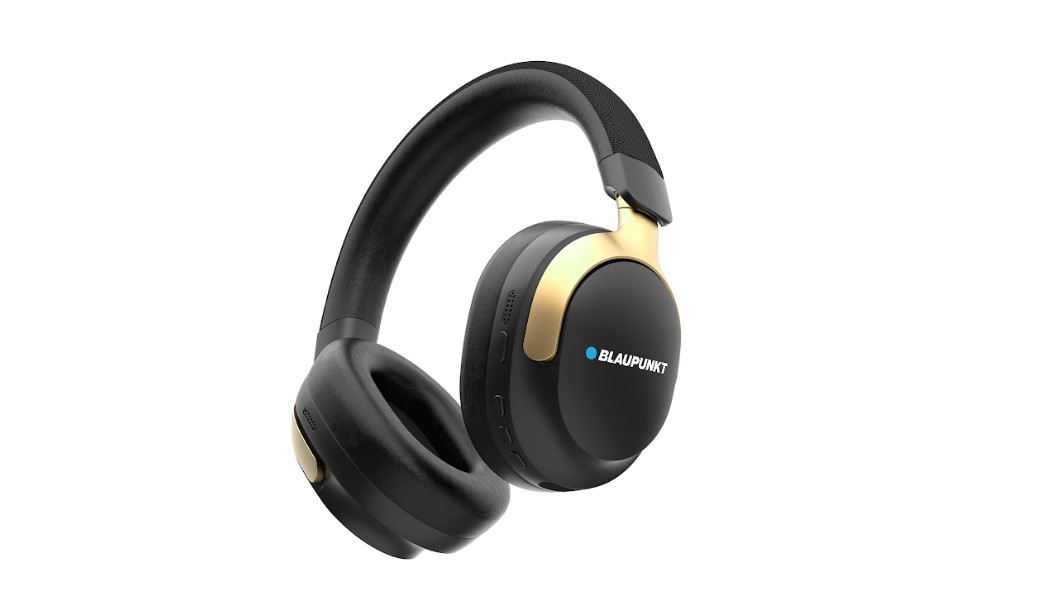 Blaupunkt BH71 Moksha Hybrid ANC Headphones.