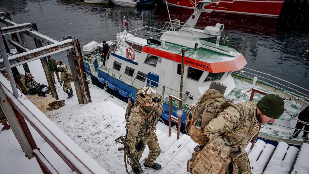 Kremlin says Trump would go down in world history if US took Greenland