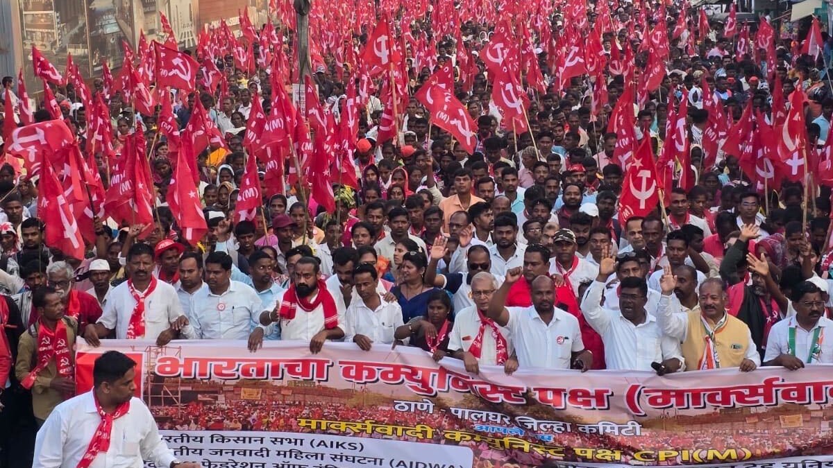 CPI(M) stages mammoth protest in Maharashtra's Palghar district 