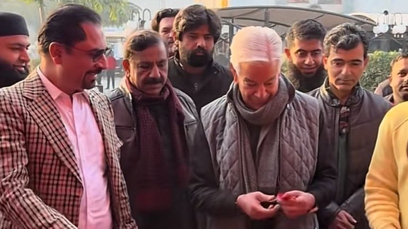 'Unauthorised & fraudulent': Pizza Hut reacts after Pakistan minister Khawaja Asif inaugurates outlet in Sialkot