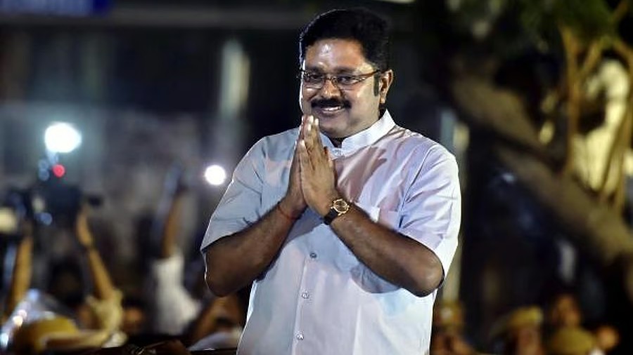 Dhinakaran-led AMMK returns to NDA fold, Palaniswami welcomes leader