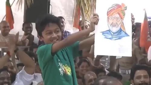 Class VI student wins PM Modi’s heart with his sketch at Thiruvananthapuram rally