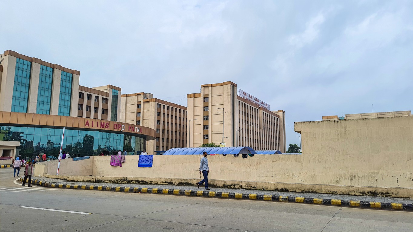 SIT has not provided all documents in NEET aspirant death case to medical board: AIIMS doctor