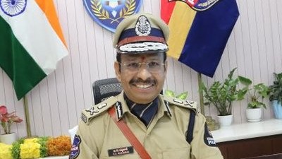 Hyderabad Police Commissioner issues notice to BRS leader over allegation of cases against him