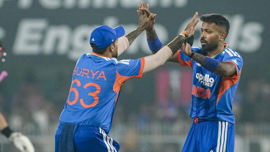 India restrict New Zealand to 153-9 in 3rd T20I