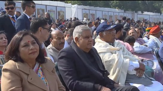 Ex-VP Jagdeep Dhankhar, LoPs Mallikarjun Kharge, Rahul Gandhi attend R-Day parade