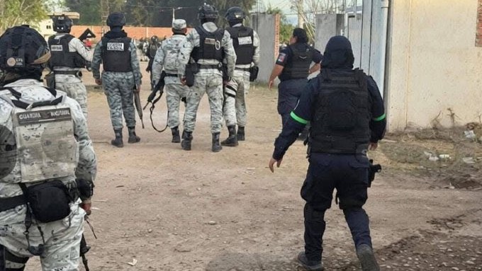 Gunmen kill 11, injure 12 on crowded soccer field in Mexico