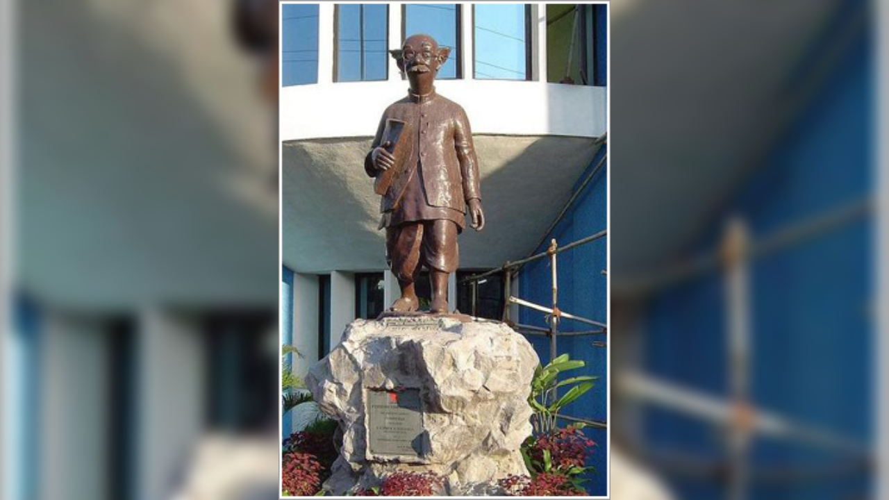 Where the Common Man still stands