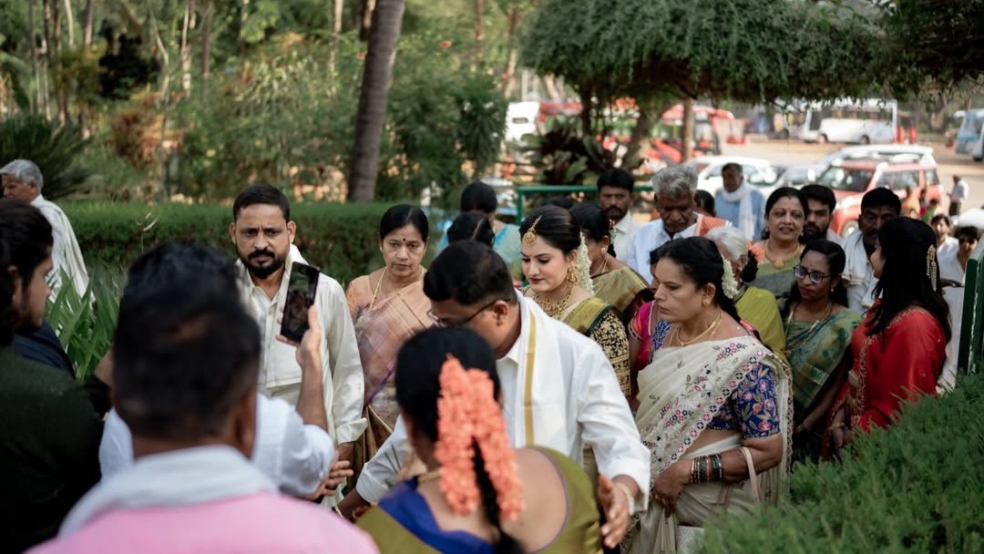 <div class="paragraphs"><p>Credit: Instagram/@maxmanju_official</p></div>