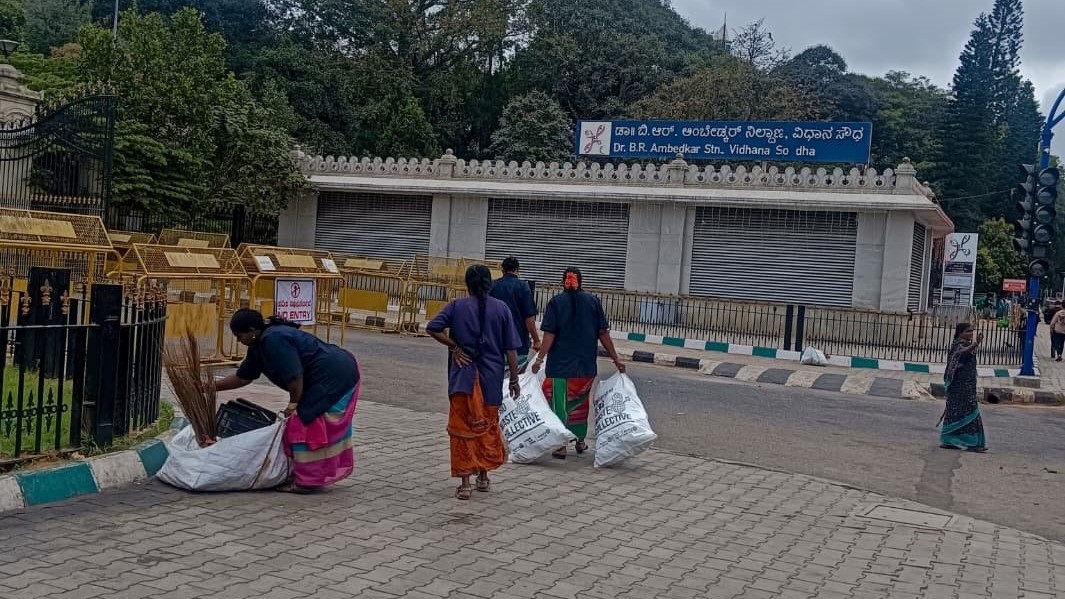 Republic Day leaves Bengaluru streets littered