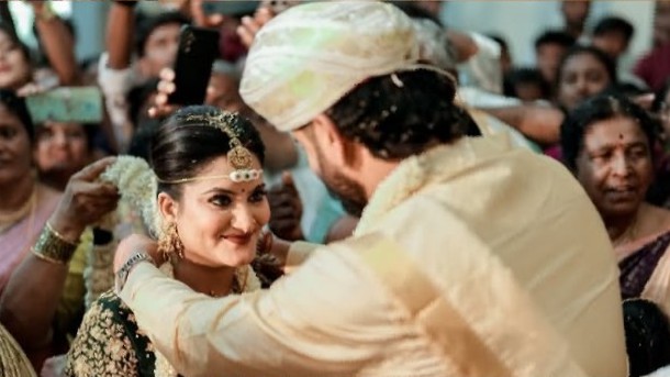 <div class="paragraphs"><p>Credit: Instagram/@maxmanju_official</p></div>