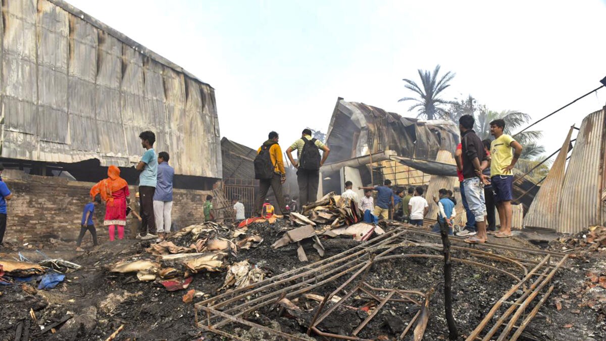 8 dead in fire at 2 warehouses in Bengal’s South 24 Parganas; flames still rage, rescue ops underway