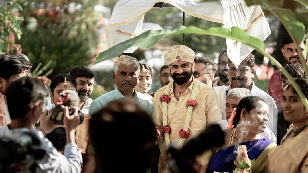 <div class="paragraphs"><p>Credit: Instagram/@maxmanju_official</p></div>