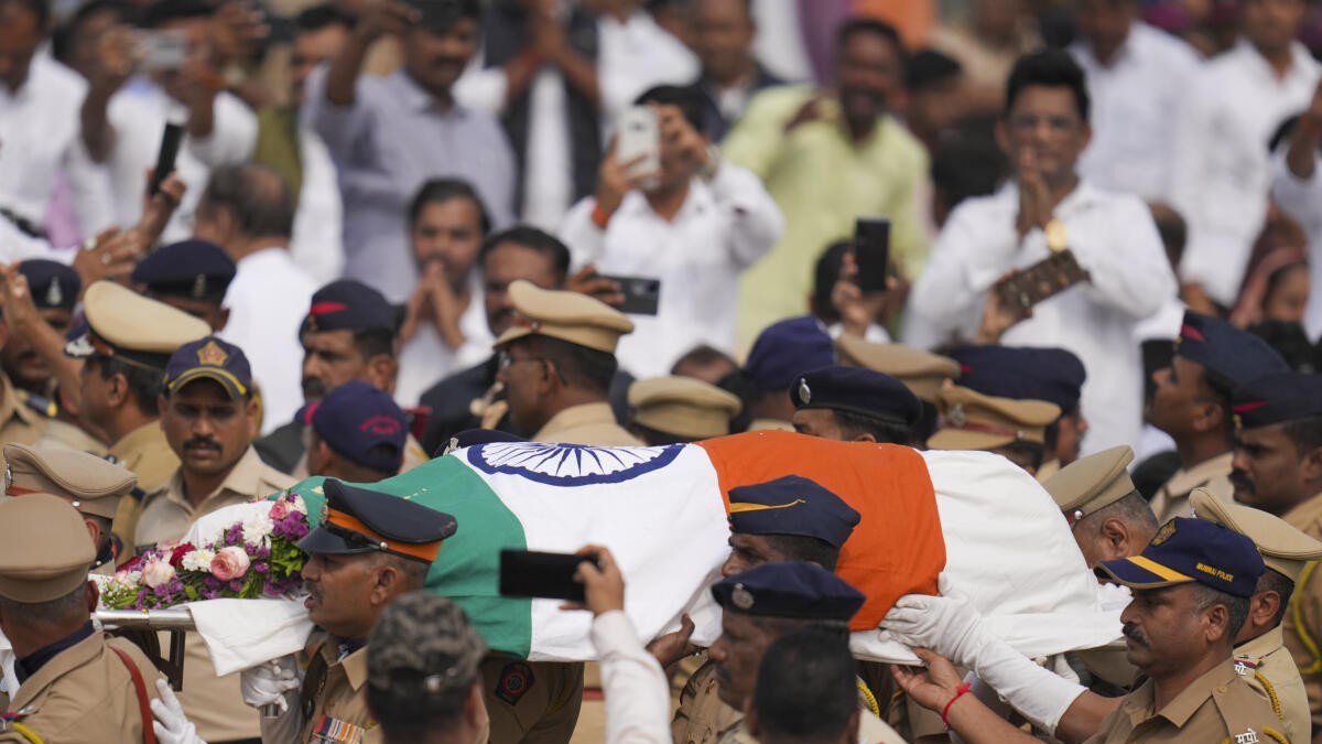 Ajit Pawar Funeral Highlights | Maharashtra bids farewell to its 'Dada'; thousands pay tribute