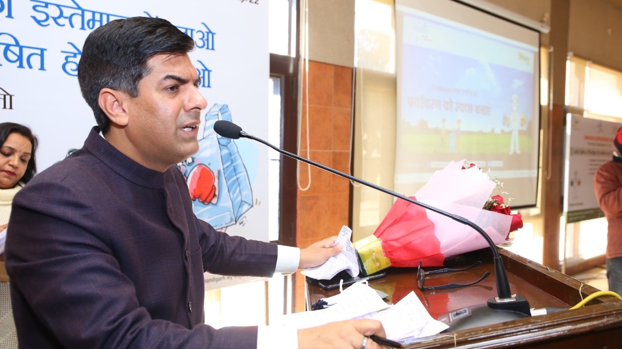 BJP sweeps Chandigarh mayoral polls; Saurabh Joshi elected new mayor