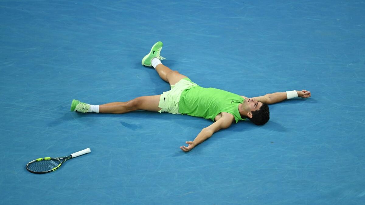 Australian Open 2026 | 'Marathon' man Alcaraz beats Zverev in epic semifinal