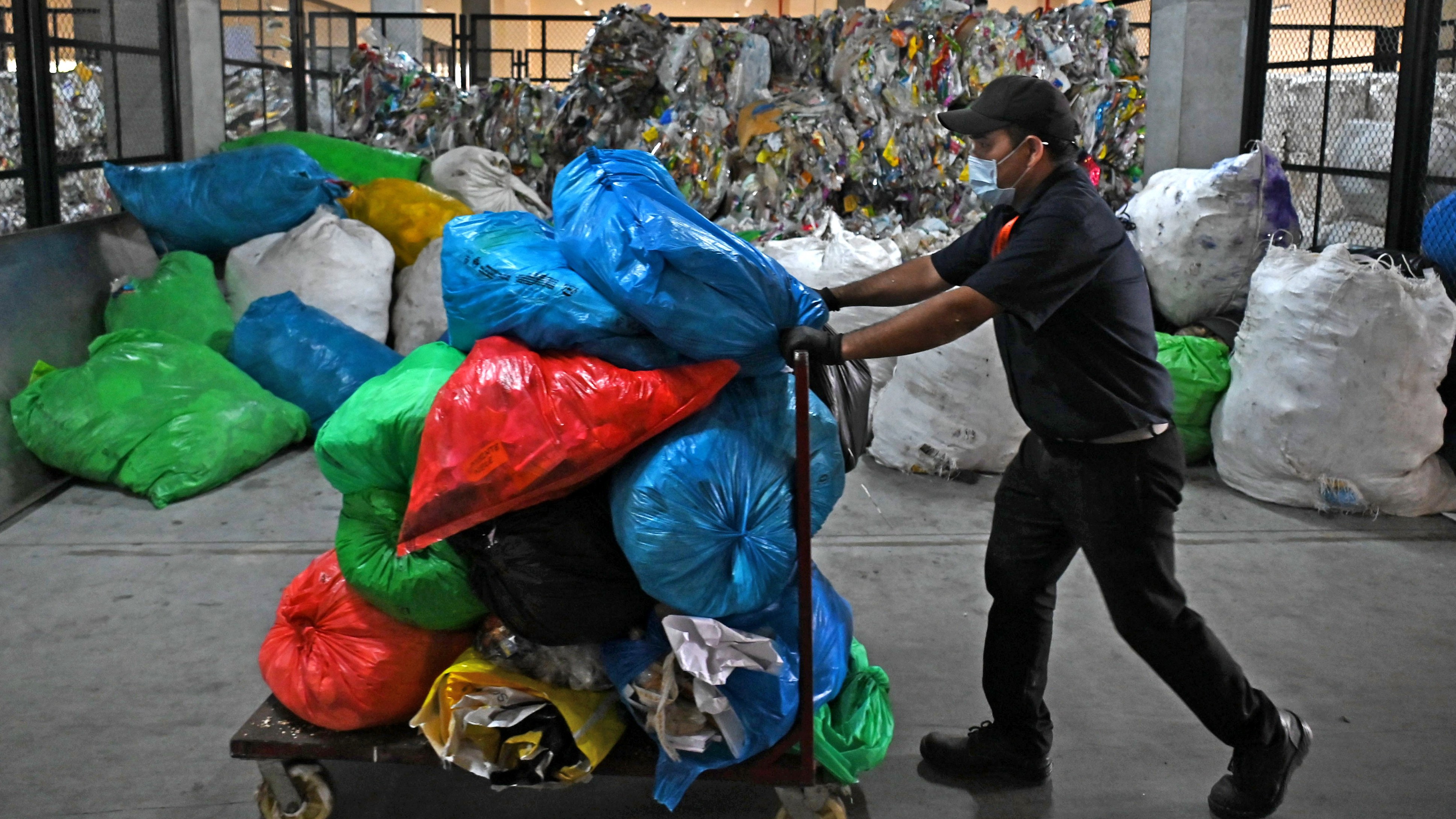 Missing data and faulty reporting mar states’, UTs' solid waste management, CPCB warns