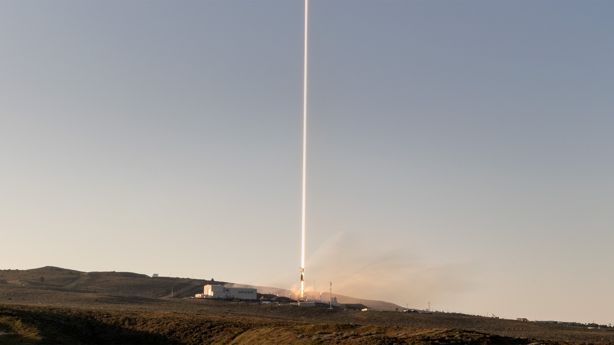 SpaceX grounds Falcon 9 flights after second-stage issue