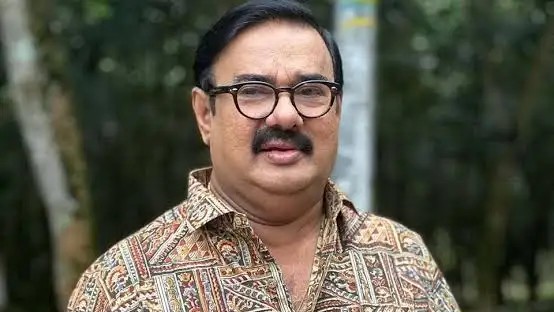 Malayalam actor Maniyanpilla Raju held in hit-and-run case