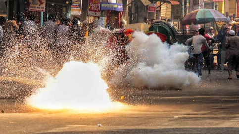 Osman Hadi killing | Clashes outside Muhammad Yunus’ residence in Dhaka ahead of Bangladesh polls