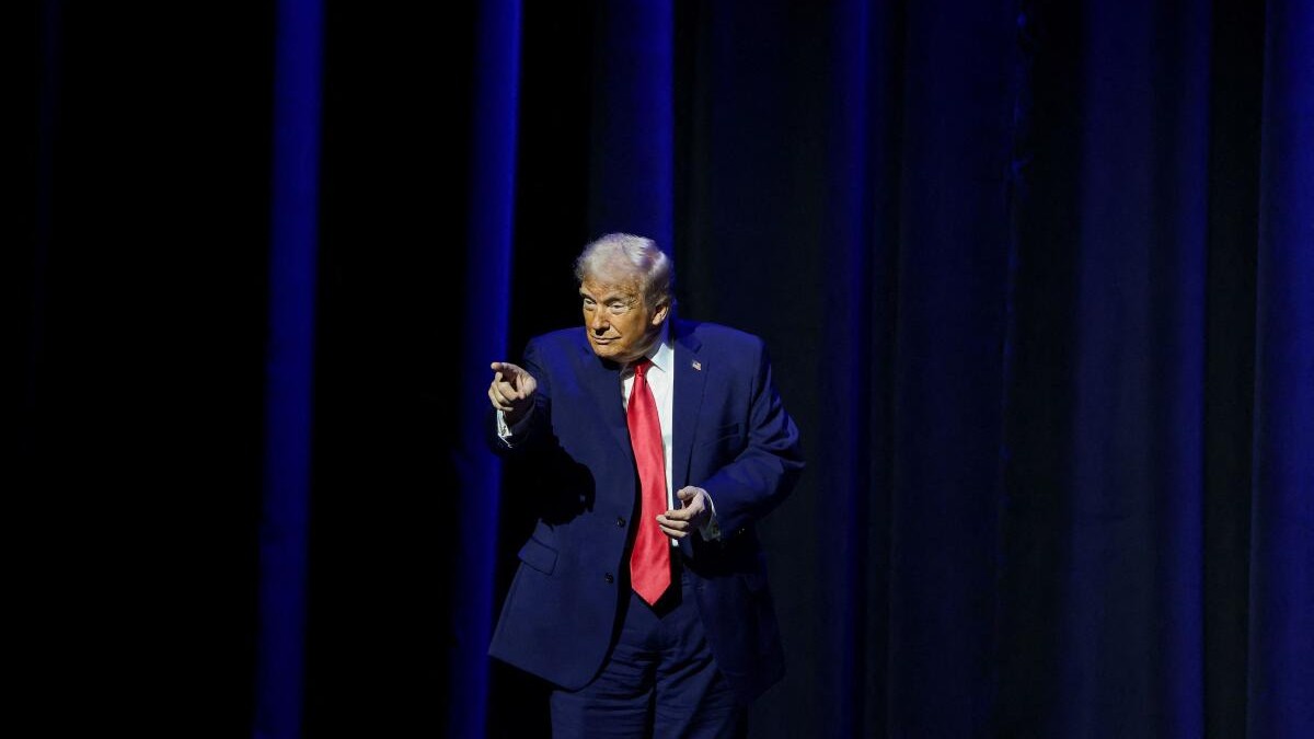 ‘I didn’t make a mistake’: Trump declines to apologise for racist video of Obamas