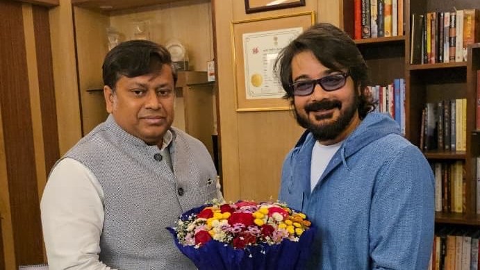 BJP's Sukanta meets Bengali superstar Prosenjit, triggers speculations ahead of polls