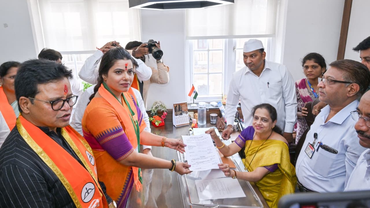 BJP names Ritu Tawde as Mumbai mayor candidate, Shiv Sena picks Sanjay Ghadi for deputy mayor post
