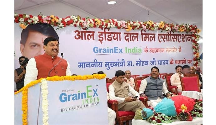 Madhya Pradesh Unveils Integrated Growth Model for Farmers, Industry, and Trade