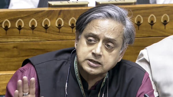 Indo-US deal overturns principle of reciprocity; Jaishankar-Goyal playing ping pong: Shashi Tharoor