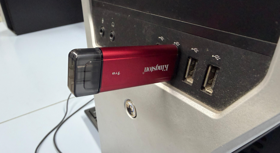 Kingston Dual Portable SSD storage.