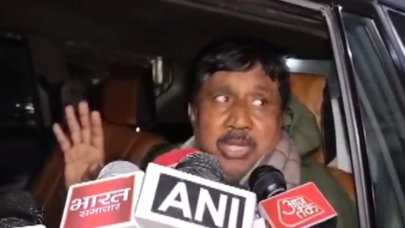 Former Uttar Pradesh minister Madan Chauhan escapes assassination attempt in Hapur