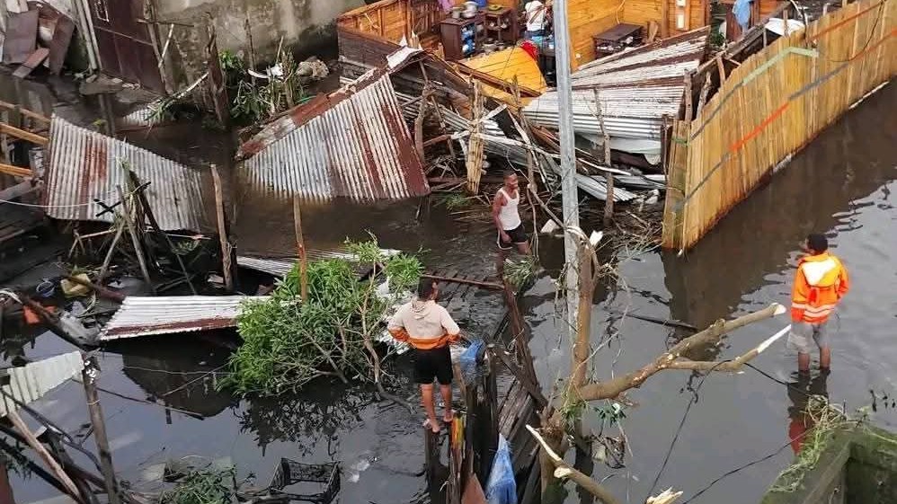 Cyclone Gezani tears through Madagascar, killing at least 20