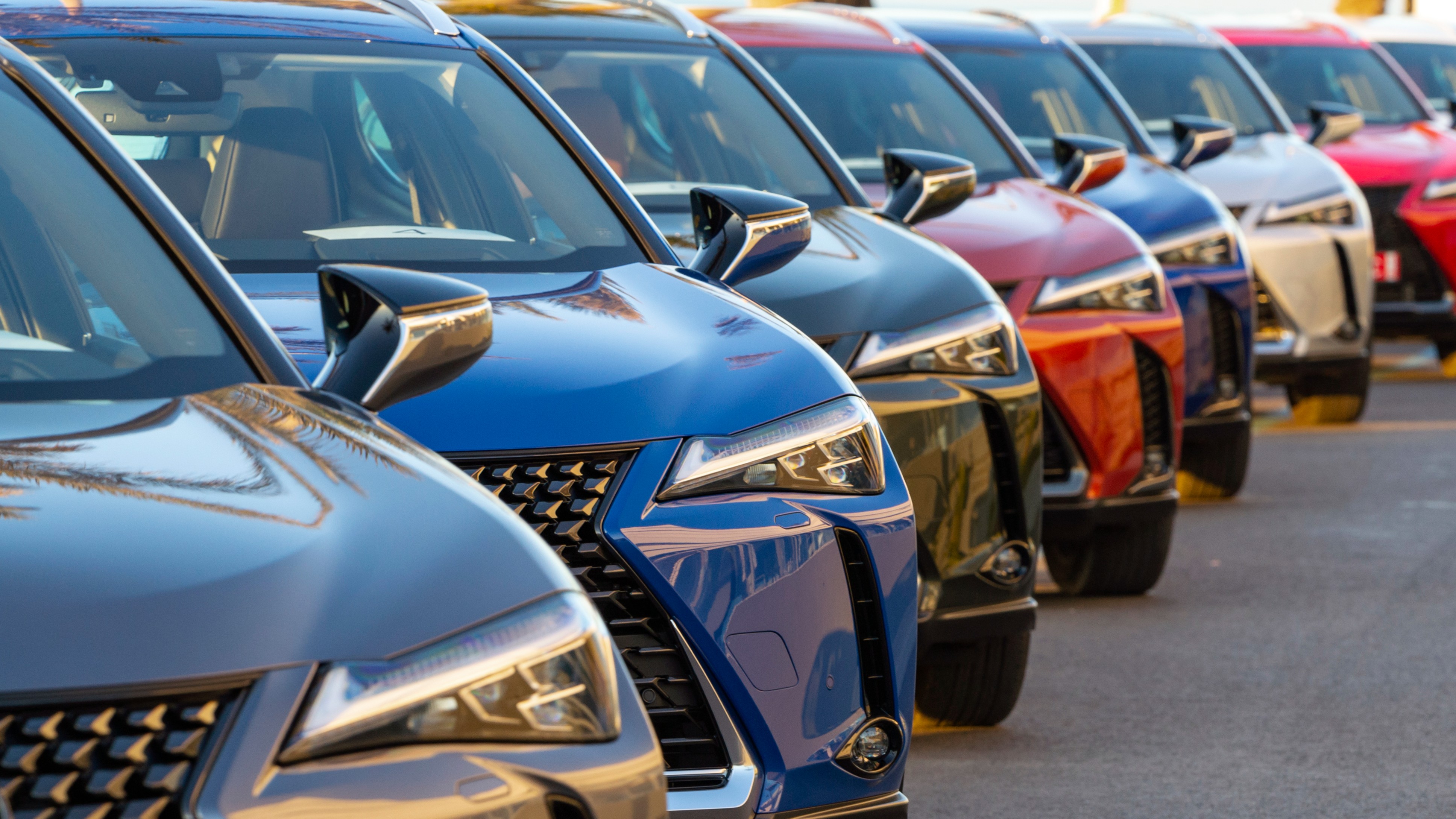 Foreign cars flow to Russia through China, skirting Ukraine war sanctions